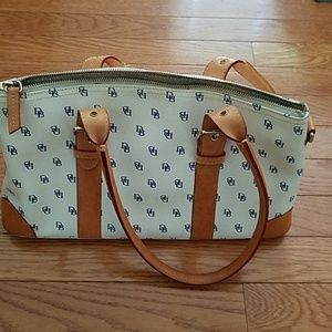 Dooney & Bourke Handbag